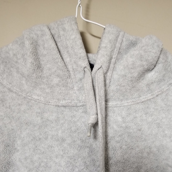 GAP Soft Arch Logo Light Gray Hoodie - Picture 9 of 10